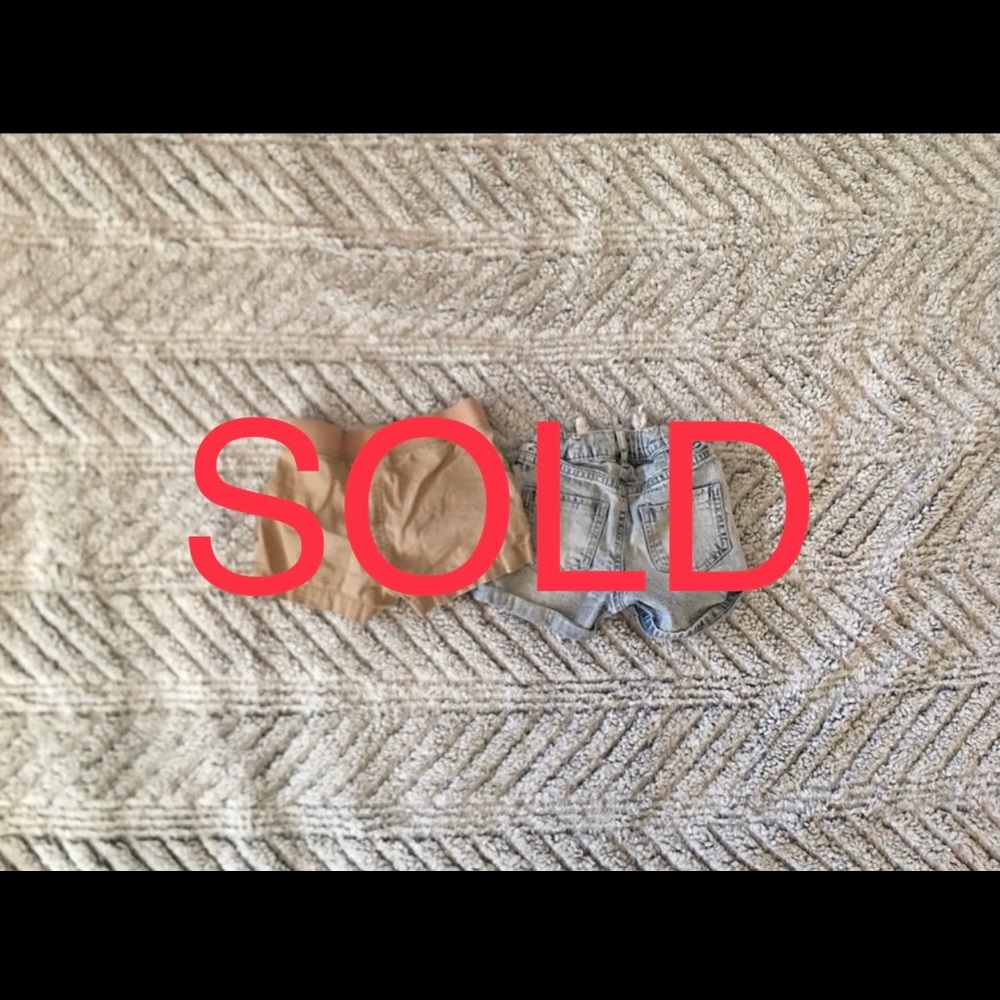 💕Toddler shorts 2 pair